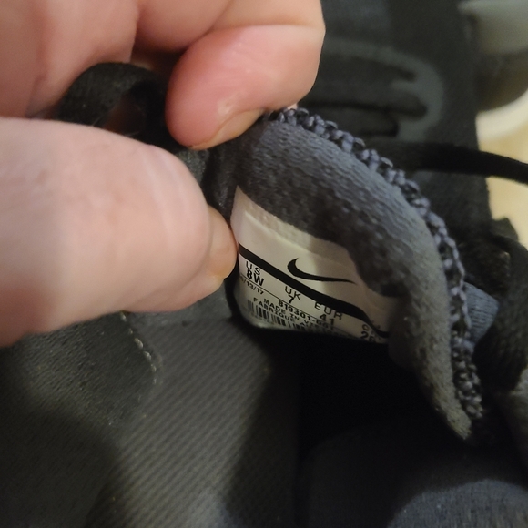 Shoes - Picture 2 of 2